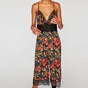 Zara floral print black lace cropped jumpsuit  M